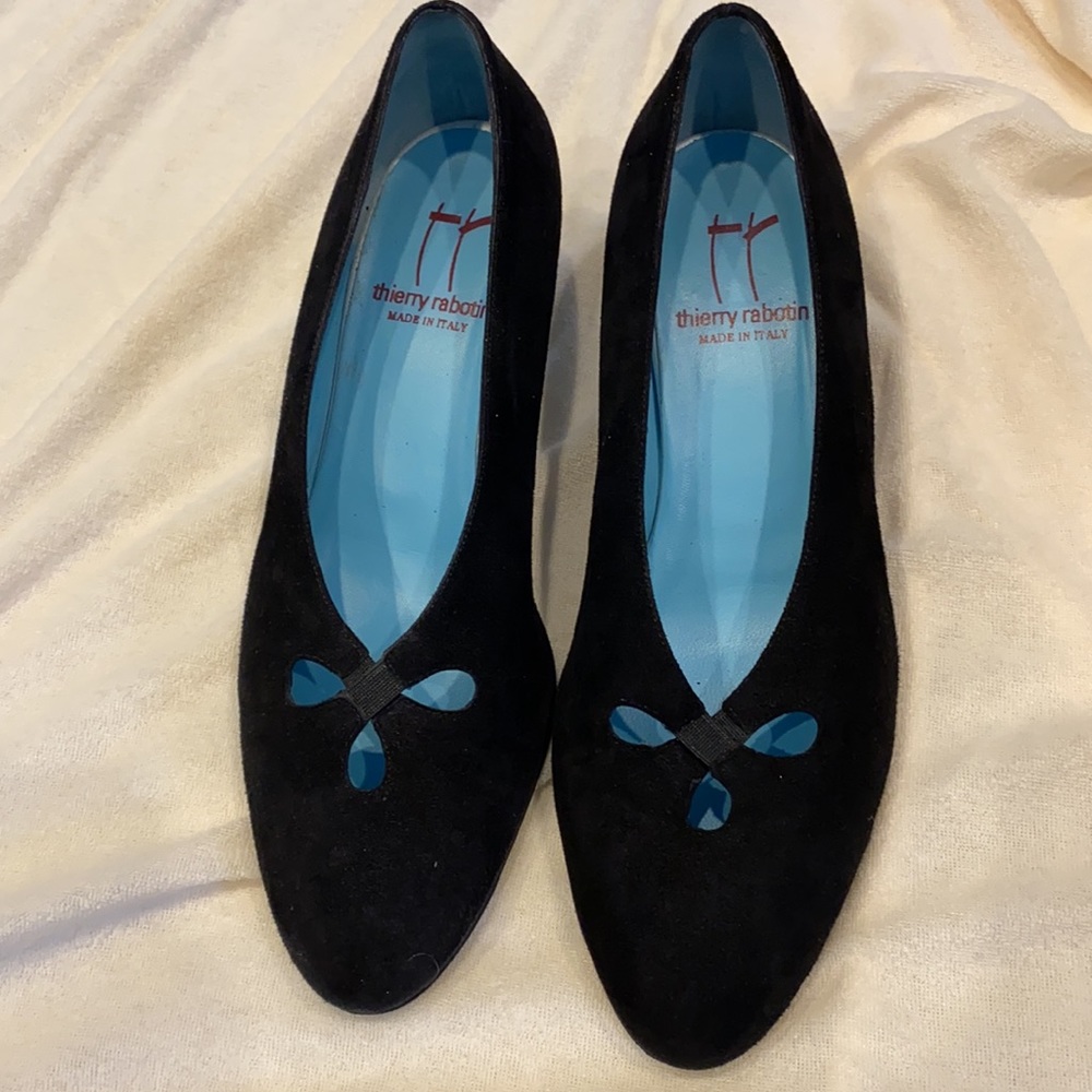 Thierry Rabotin size 36.5 black suede pump
